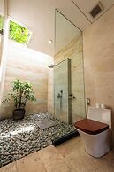 Bali Ayu Hotel And Villas