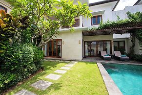 Bali Ayu Hotel And Villas