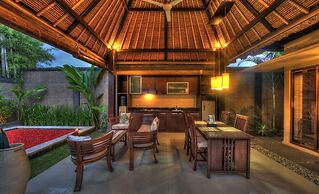 Bali Rich Seminyak Villas