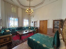 Riad Damia Suite &Spa