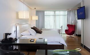 Le Parc Hotel, Beyond Stars