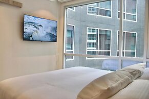 Le Parc Hotel, Beyond Stars