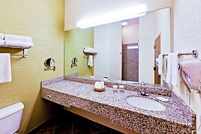 Hawthorn Extended Stay by Wyndham Kingsland