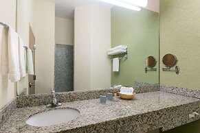 Hawthorn Extended Stay by Wyndham Kingsland