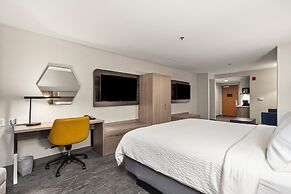 Holiday Inn Express Hotel & Suites Lincoln by IHG