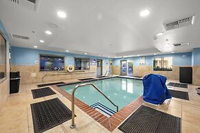 Holiday Inn Express Hotel & Suites Lincoln by IHG