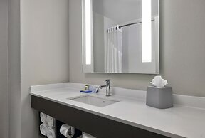 Holiday Inn Express Hotel & Suites Kansas City - Grandview by IHG