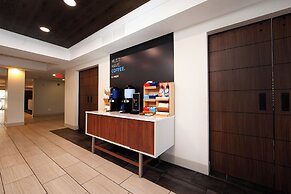 Holiday Inn Express Hotel & Suites Chicago South Lansing, an IHG Hotel