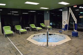 Holiday Inn Express & Suites Rochester Webster by IHG