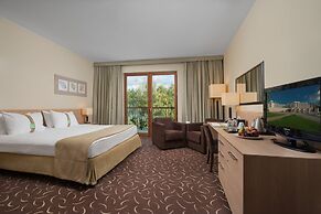 Holiday Inn Resort Warszawa Józefów**** by IHG