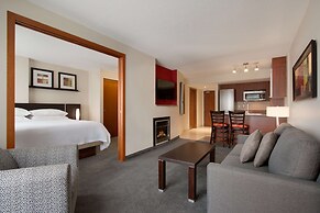 Embassy Suites Montréal by Hilton