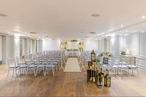 Shearwater Hotel & Spa