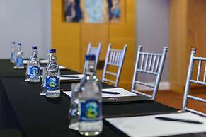 Shearwater Hotel & Spa