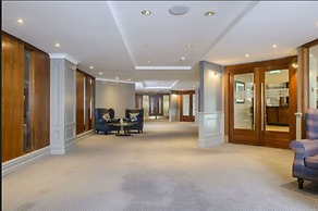 Shearwater Hotel & Spa