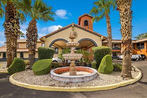 Quality Inn & Suites Goodyear - Phoenix West