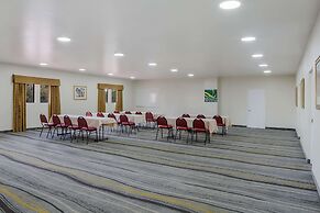 Quality Inn & Suites Goodyear - Phoenix West