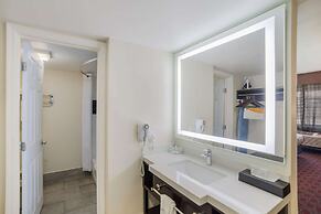 Quality Inn & Suites Goodyear - Phoenix West