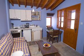 Eveleos Country House