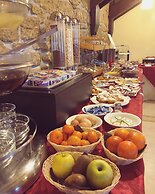 Hotel Joli