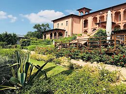 Saturnia Tuscany Hotel