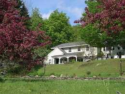 Deerhill Inn