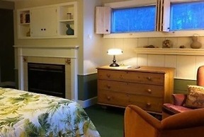 Deerhill Inn