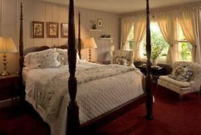 Deerhill Inn