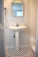 Grand Victorian - Spring Lake