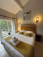 Mas des Romarins, The Originals Relais