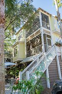 Water's Edge Inn - Adults Only