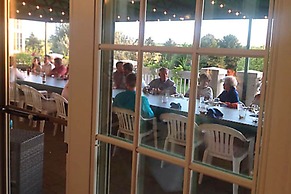 Claremont Inn & Winery