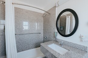 Sea Air Inn & Suites - Downtown - Restaurant Row