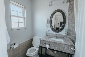 Sea Air Inn & Suites - Downtown - Restaurant Row