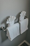 Sea Air Inn & Suites - Downtown - Restaurant Row