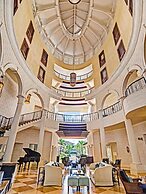 The Landings Resort & Spa
