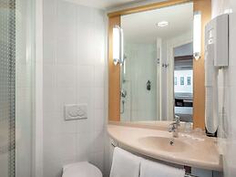 ibis Gyor