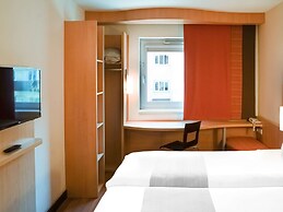ibis Gyor