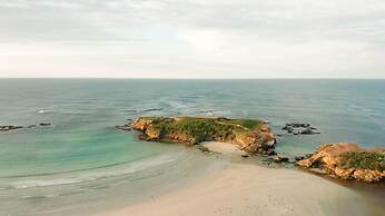 Deep Blue Hotel & Hot Springs