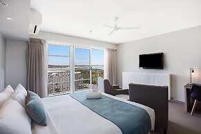 Deep Blue Hotel & Hot Springs