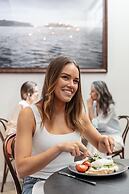 Deep Blue Hotel & Hot Springs