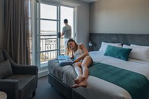 Deep Blue Hotel & Hot Springs