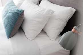 Deep Blue Hotel & Hot Springs