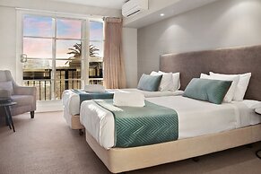 Deep Blue Hotel & Hot Springs