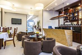 Hotel Platinum Suite