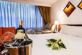 Hotel Platinum Suite