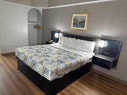 Motel 6 Alvarado, TX