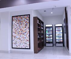 Holiday Inn Express & Suites Mansfield by IHG