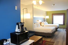 Holiday Inn Express & Suites Mansfield by IHG