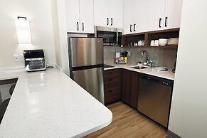 Staybridge Suites Detroit Novi by IHG