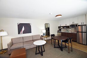 Staybridge Suites Detroit Novi by IHG